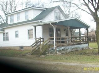 545 N 2nd St, Sheldon, IL 60966