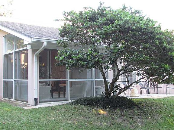 5th image of 214 Park Shores Cir #214A
