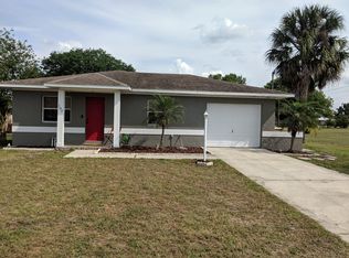 102 N 6th St, Eagle Lake, FL 33839
