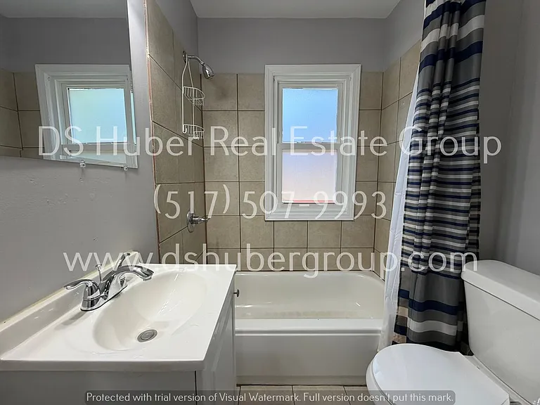 1219 McCullough St — Photo 9