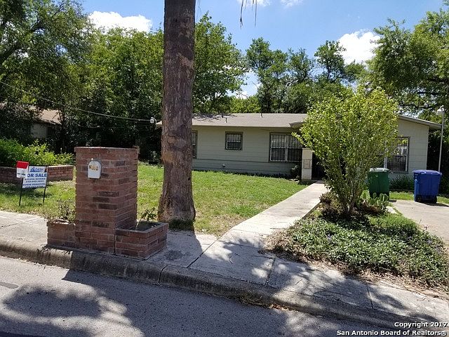 1st image of 2806 Piper Dr