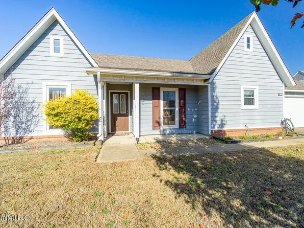 7548 Woodshire Dr, Horn Lake, MS 38637