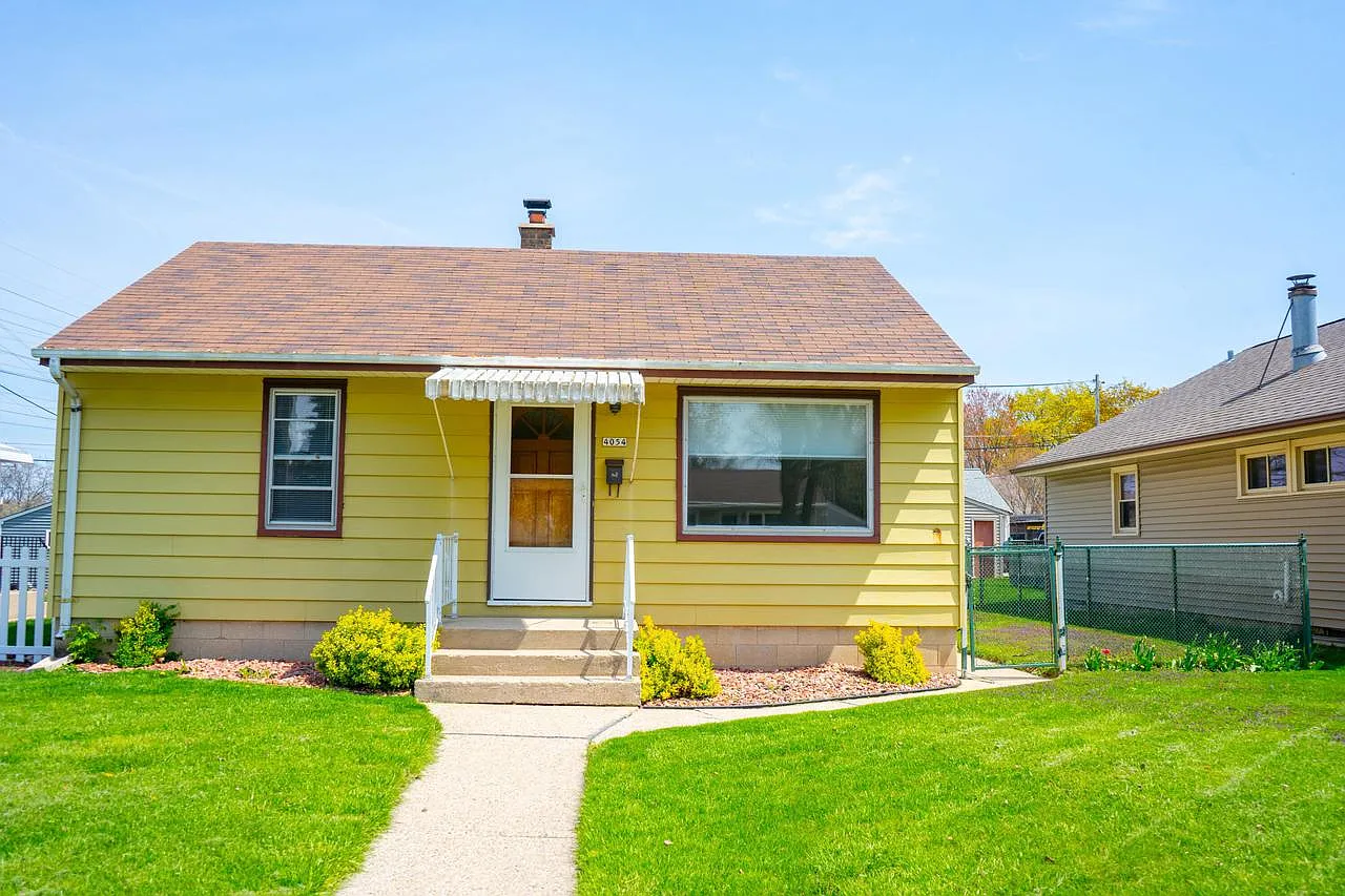 4054 South Taylor AVENUE photo 1