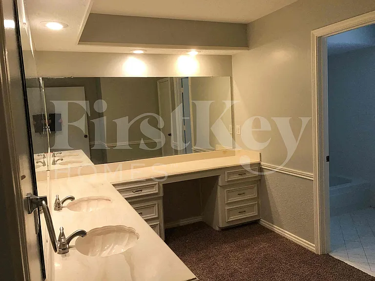 12906 Elmington Ct — Photo 16