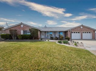 904 Hibiscus Ct, Henderson, NV 89011
