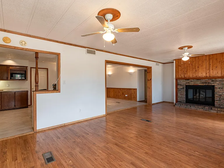 6517 San Francisco Rd NE — Photo 7