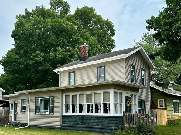 508 Orchard St, Dowagiac, MI 49047