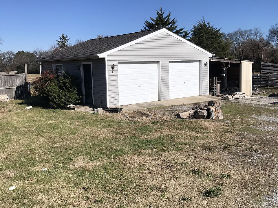 1st image of 4326 White Oak Dr