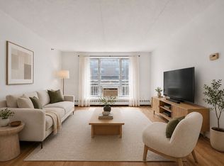 Madison Plaza, New York, NY 10035