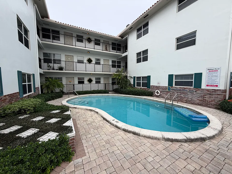 5630 NE 18th Ave #308