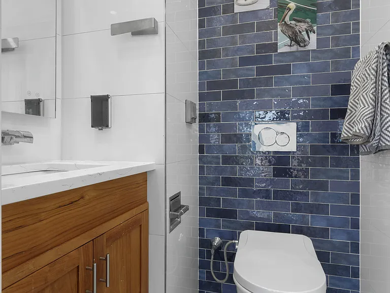 20660 Park Pl — Photo 30