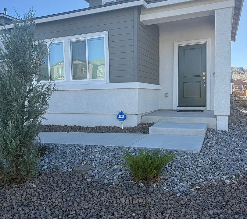 8427 Redwood Dawn Dr