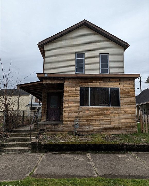 1st image of 804 Broadway Ave