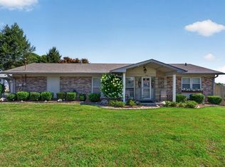 496 Sunset Dr, Sparta, TN 38583
