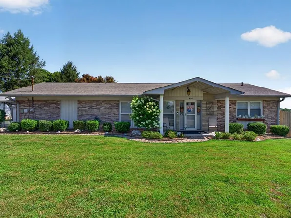 496 Sunset Dr, Sparta, TN 38583