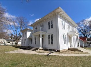 214 W Columbus St, West Liberty, OH