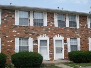 1360 Dartmouth Ct, Saint Charles, MO 63303