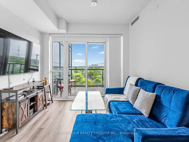 509 Dundas St W #521 — Photo 19