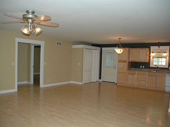 2nd image of 16 Schricker Ct