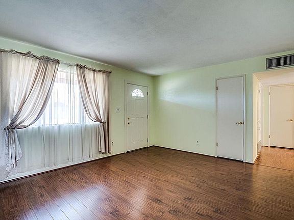 3rd image of 3602 W Las Palmaritas Dr