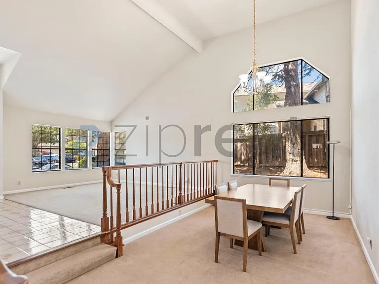 699 Patriot Pl — Photo 9