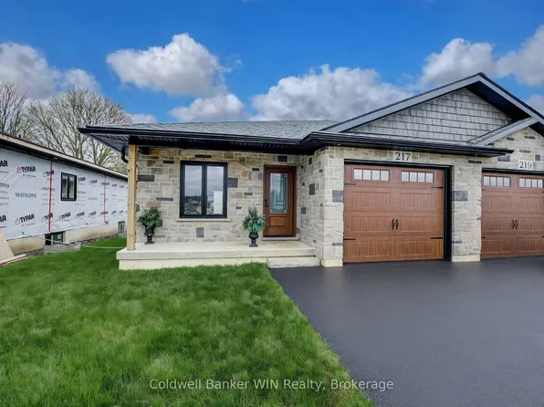 217 Elgin St, Minto, ON N0G 2P0