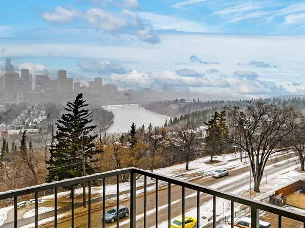 10135 Saskatchewan Dr NW #706, Edmonton, AB T6E 4Y9