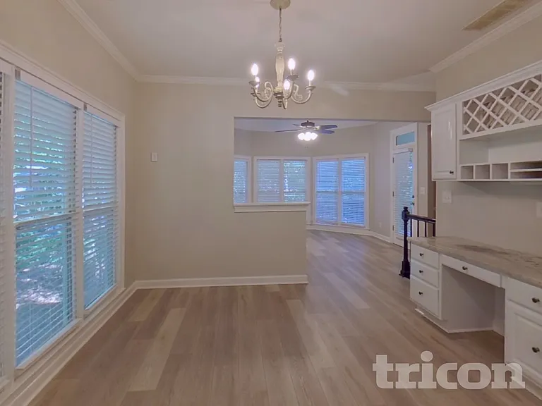 100 Wyngate Dr — Photo 5