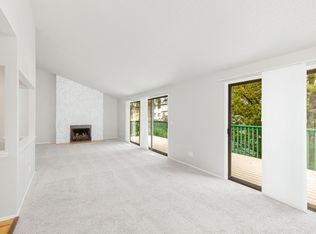 12600 SE 30th St APT A, Bellevue, WA 98005