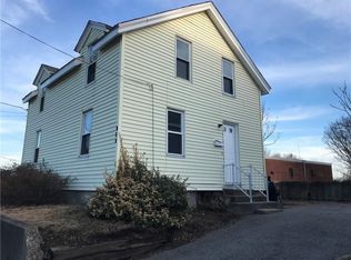 195 Armistice Blvd, Pawtucket, RI 02860