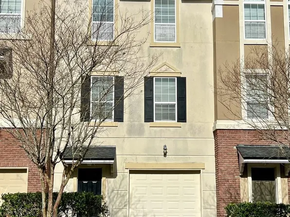 4462 Ellipse Dr, Jacksonville, FL 32246