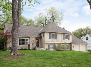 3708 W 84th Ter, Prairie Village, KS 66206