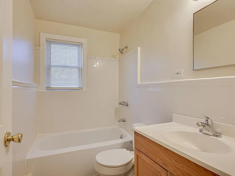 551 Main St #A — Photo 12