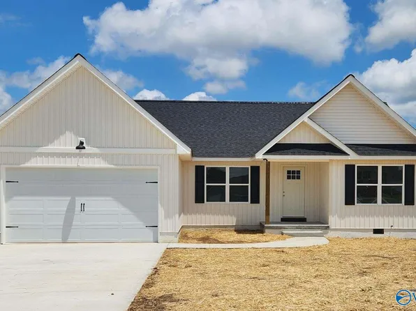 139 Dogwood Ln, Rainsville, AL 35986