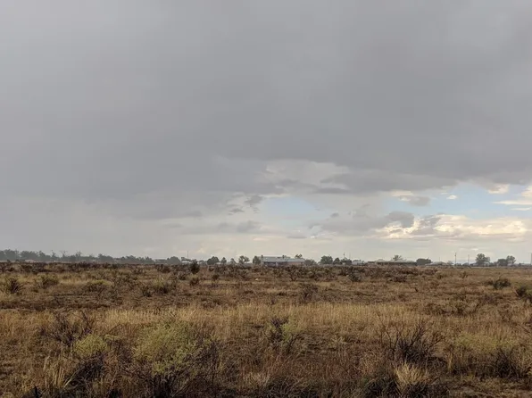 17 Sierra Vista Rd, Moriarty, NM 87035