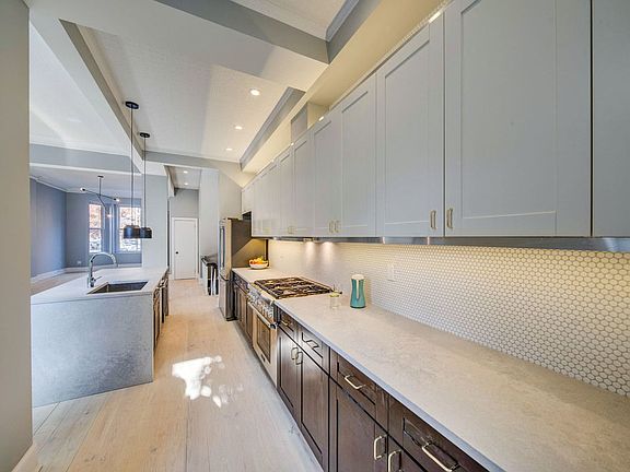 5th image of 340 Lafayette Ave #1