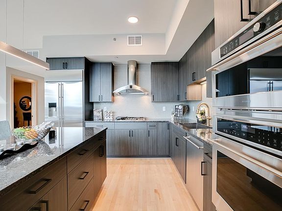 3rd image of 740 Portland Ave #1616