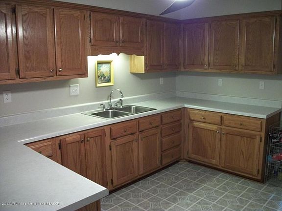 5th image of 4730 Apple Creek Dr