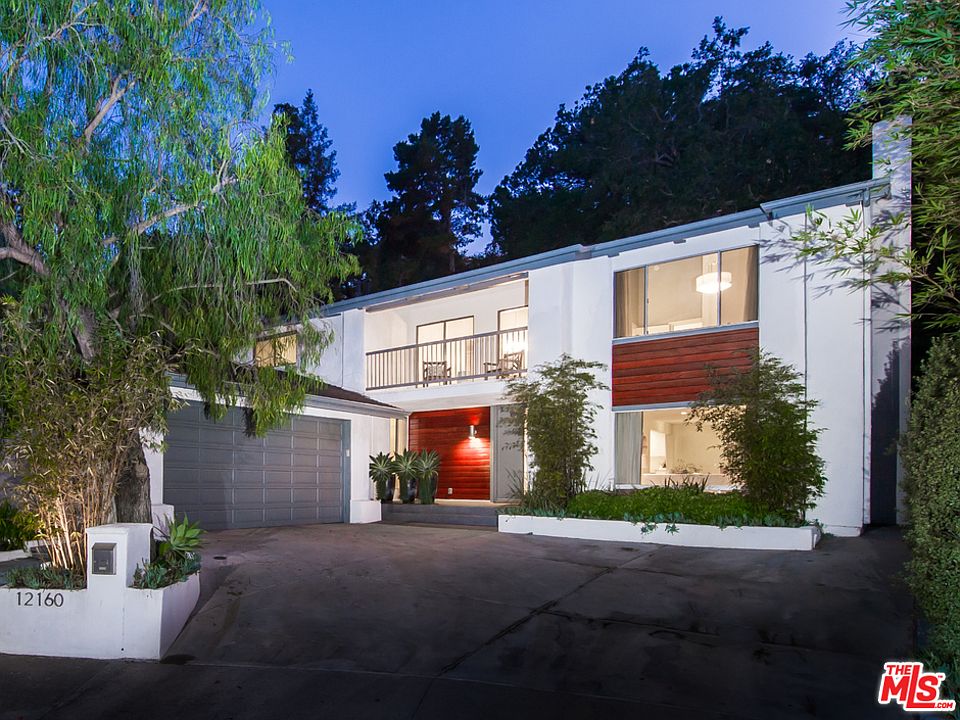 1st image of 12160 La Casa Ln