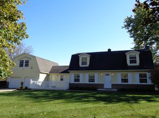 625 Chris Ln, Ortonville, MI 48462