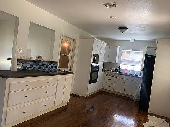 2nd image of 57 Ewing Pl