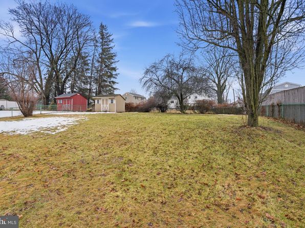 1201 Log College Dr,, Warminster, PA