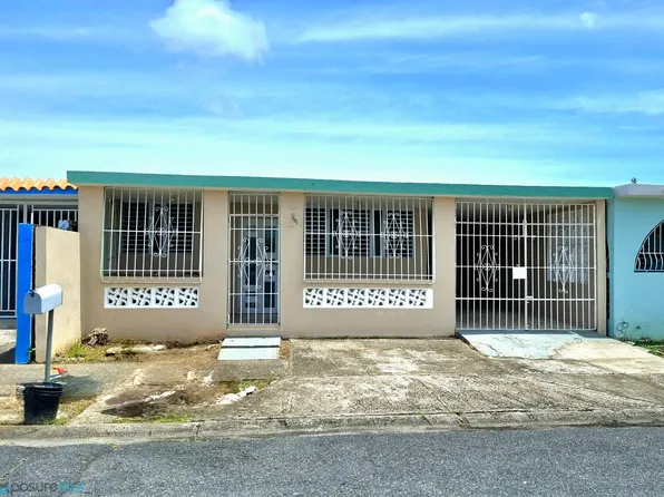 12A Villas De Loiza #Q10, Canovanas, PR 00729