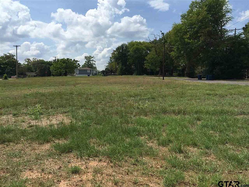 1st image of LOT 14 Fifteen Reese Addition