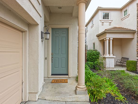 3rd image of 331 Bonarda Ct
