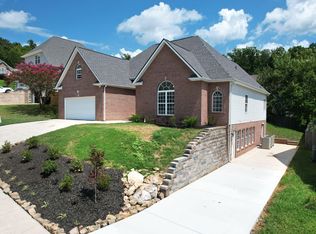 2266 Red Tail Ln, Chattanooga, TN 37421