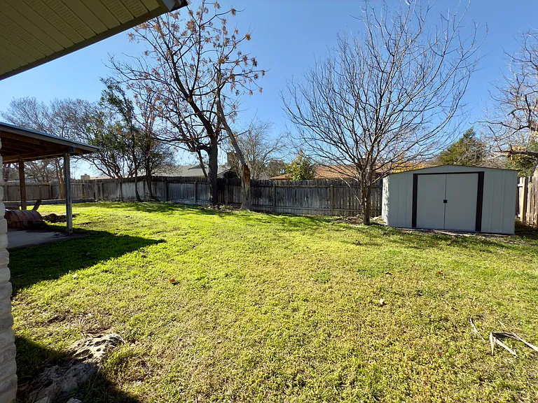 113 Shady Oak Dr — Photo 20