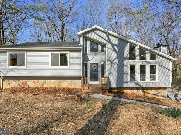 5080 River Valley Dr SE, Smyrna, GA 30082
