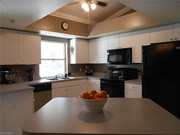 4th image of 1415 8th Ave