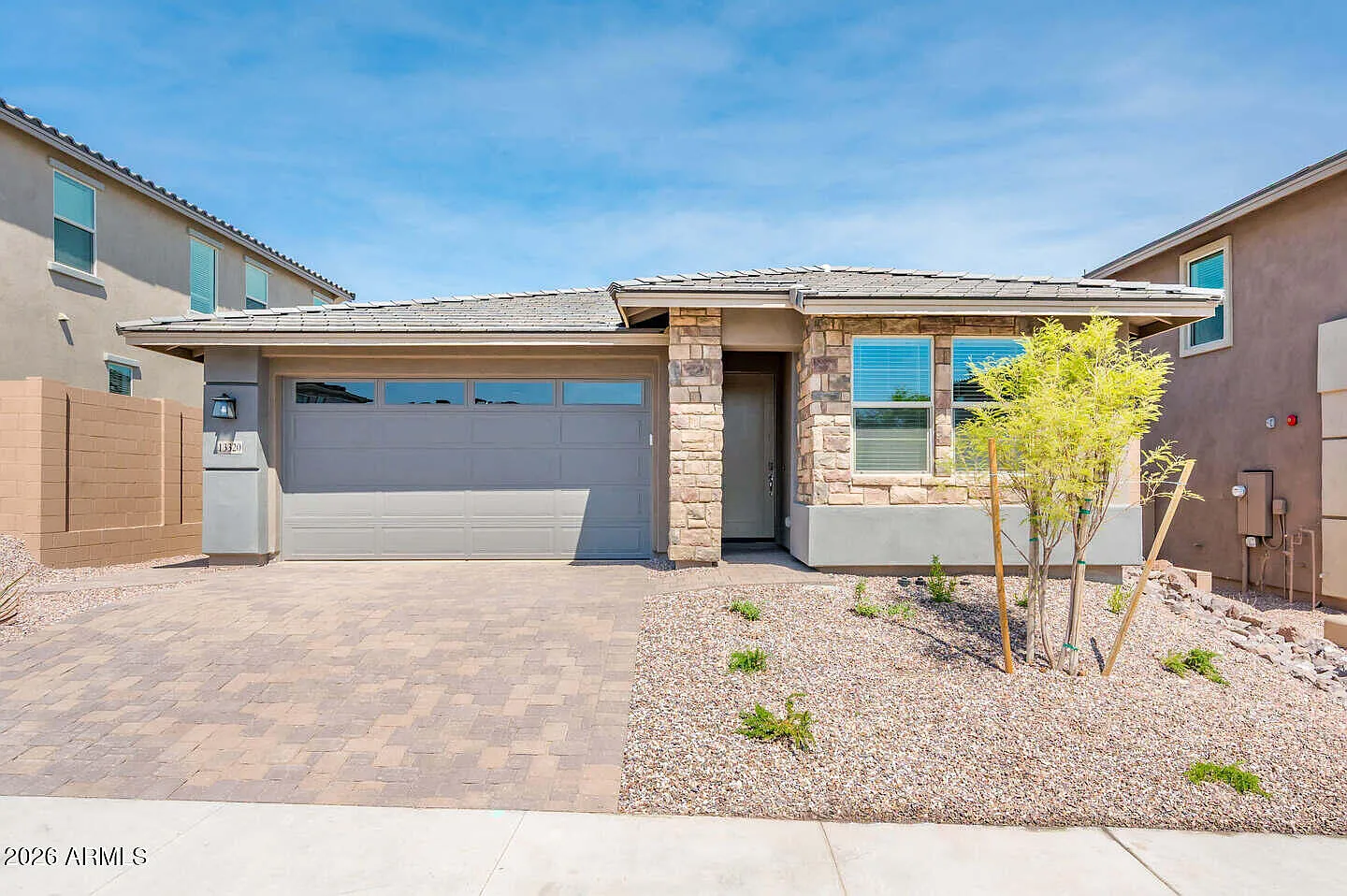 4 bed, 2.5 bath, 1940 sqft, $2,599 — Photo 1
